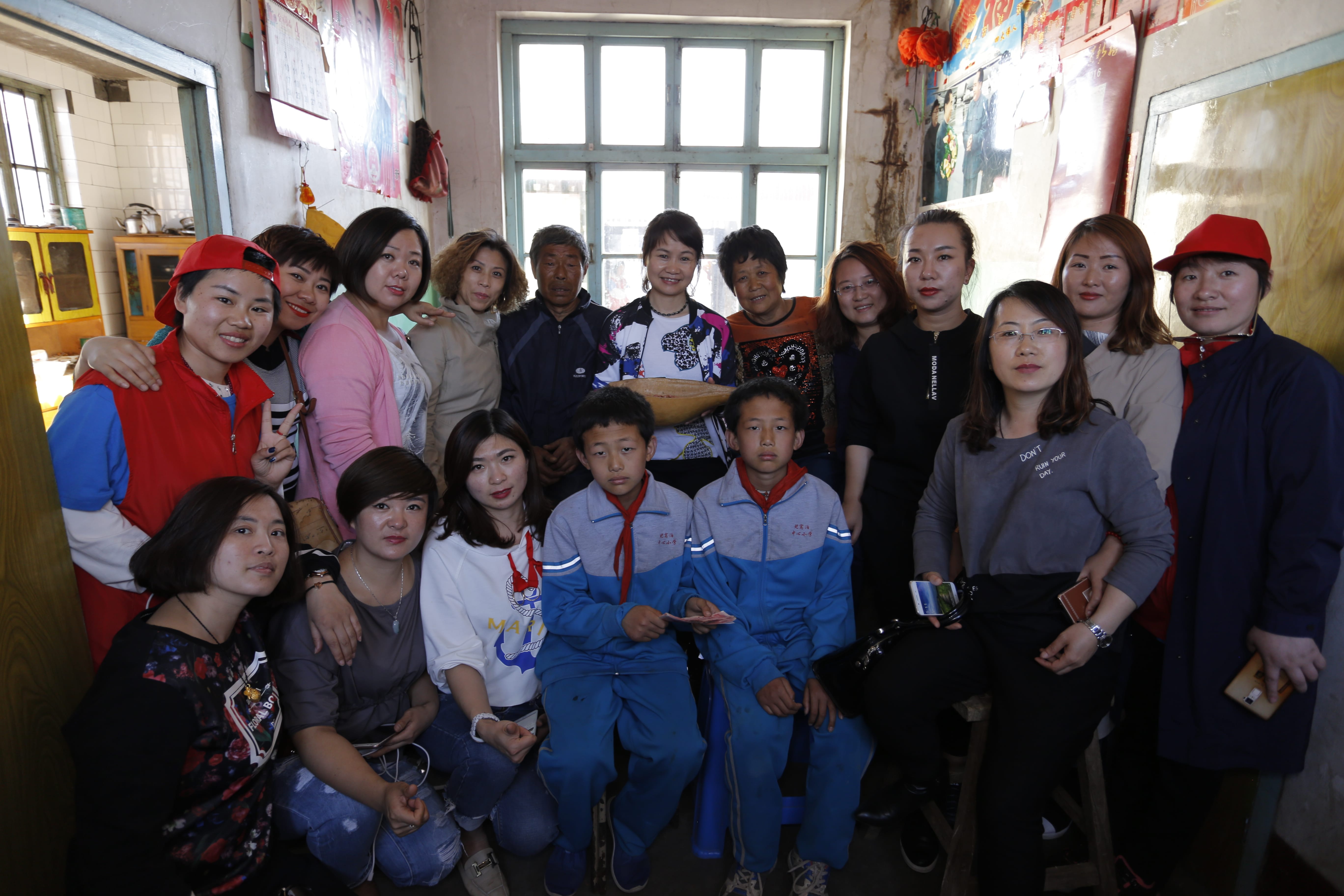 第83所 栖霞市蛇窝泊雷火官方端网站马金荣小学